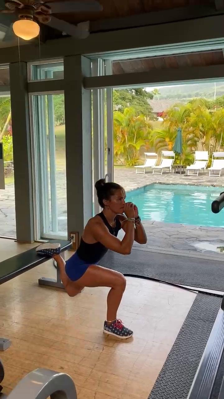 HOT FROM HANA 🌺 full body (bench & dumbbell)