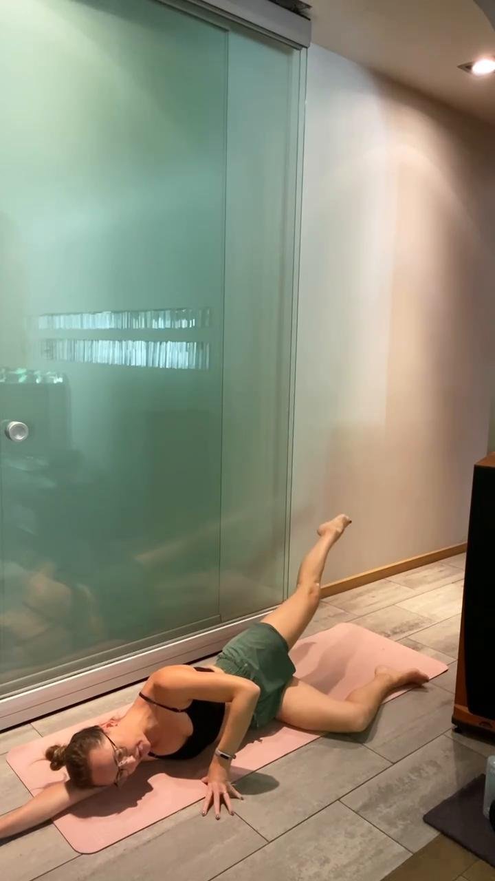 20min Barre Fusion CORE & LOWER BODY