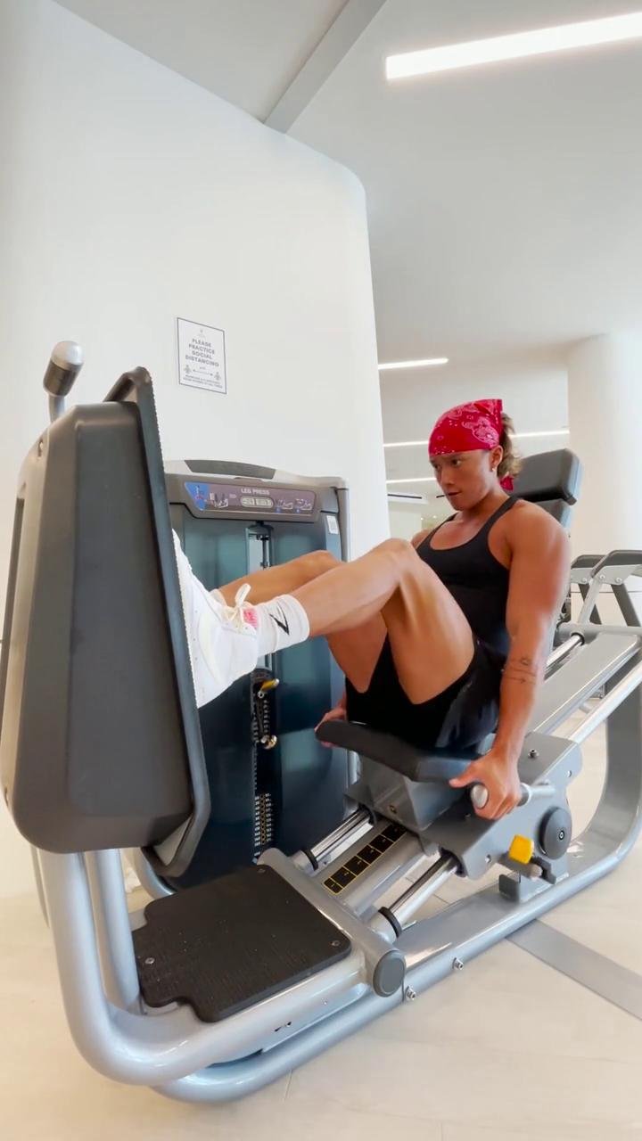 Full legs