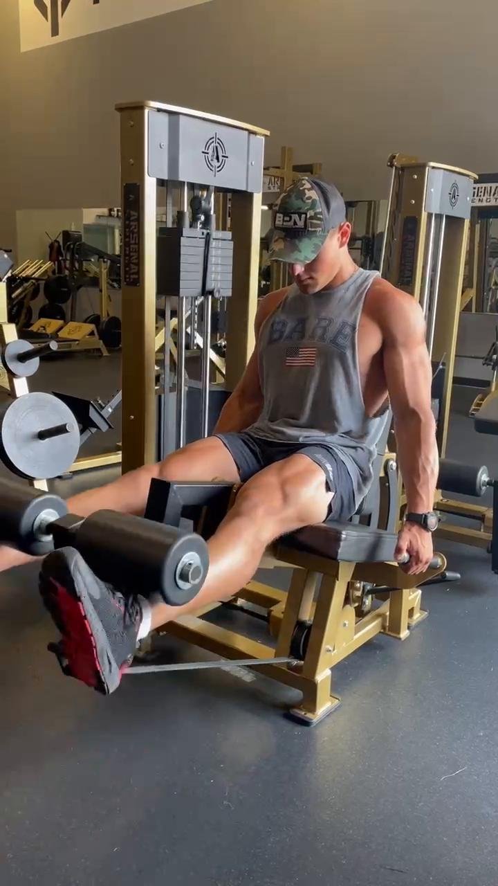 Legs and Shoulders