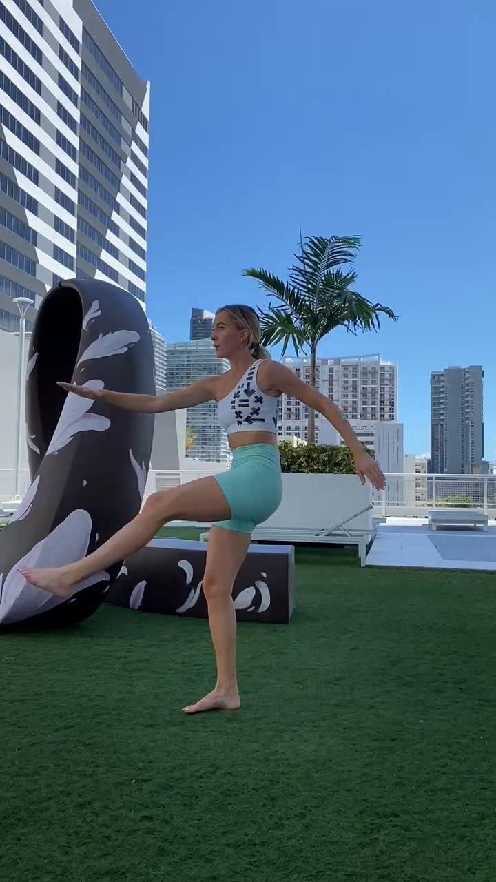 30 Minute Bodyweight HIIT