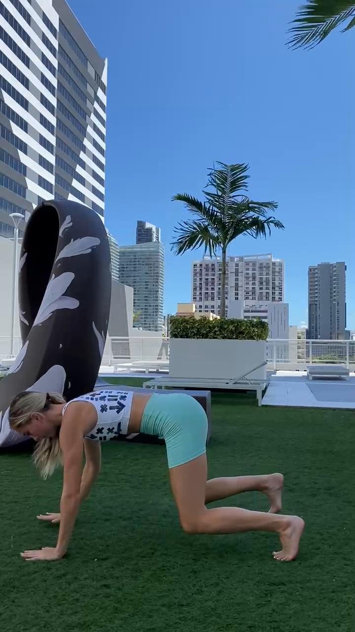 30 Minute Bodyweight HIIT