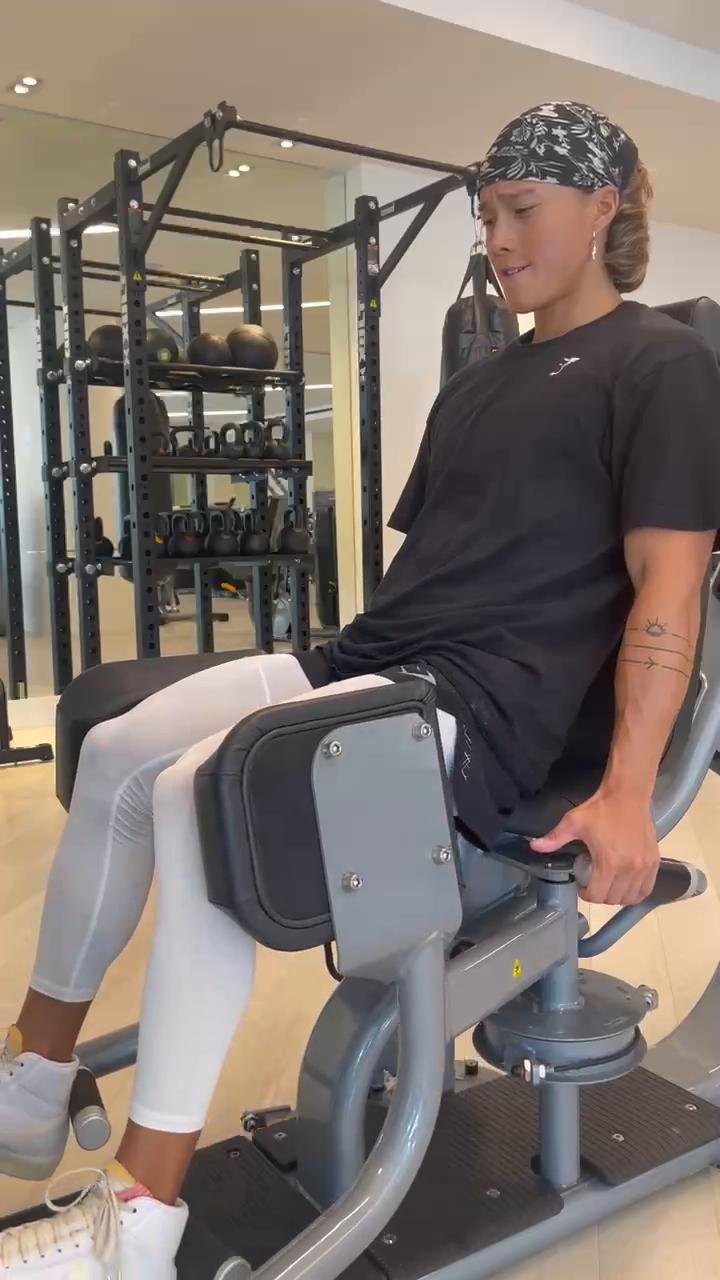 Thursday: HEMI&GLUTE / SHOULDERS