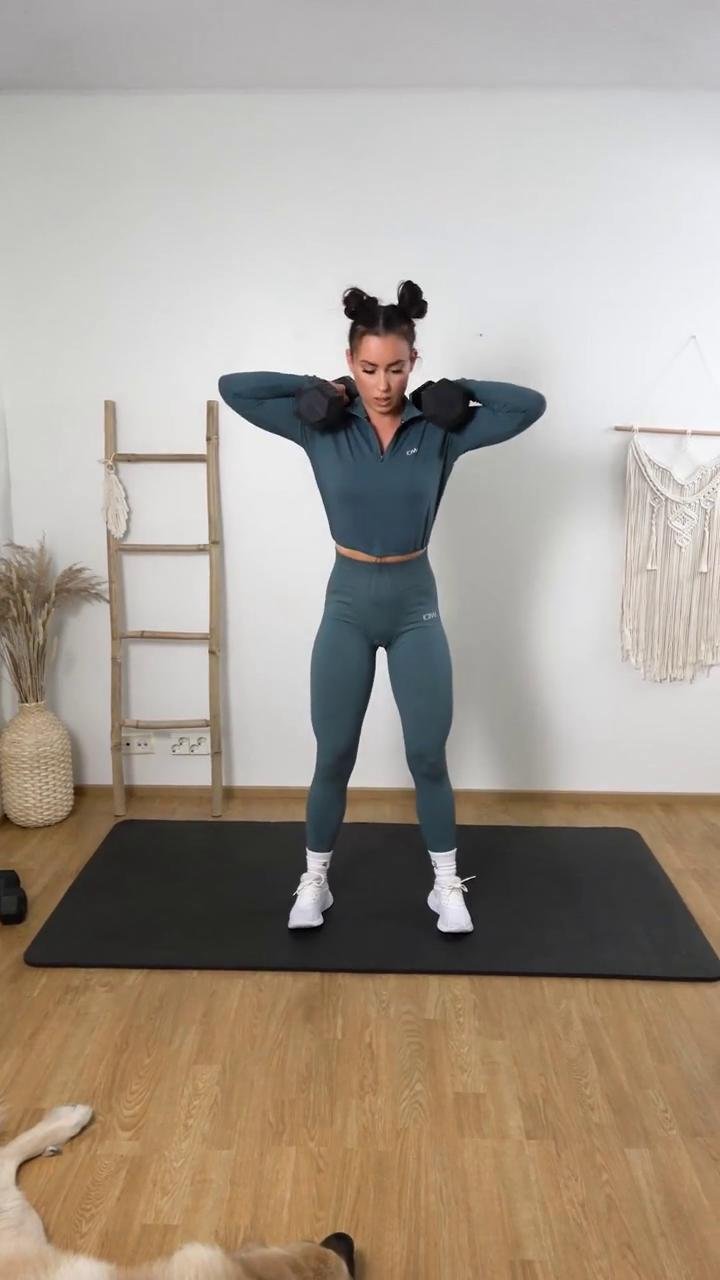 DAY 3 - LEGS & GLUTES BUILDER