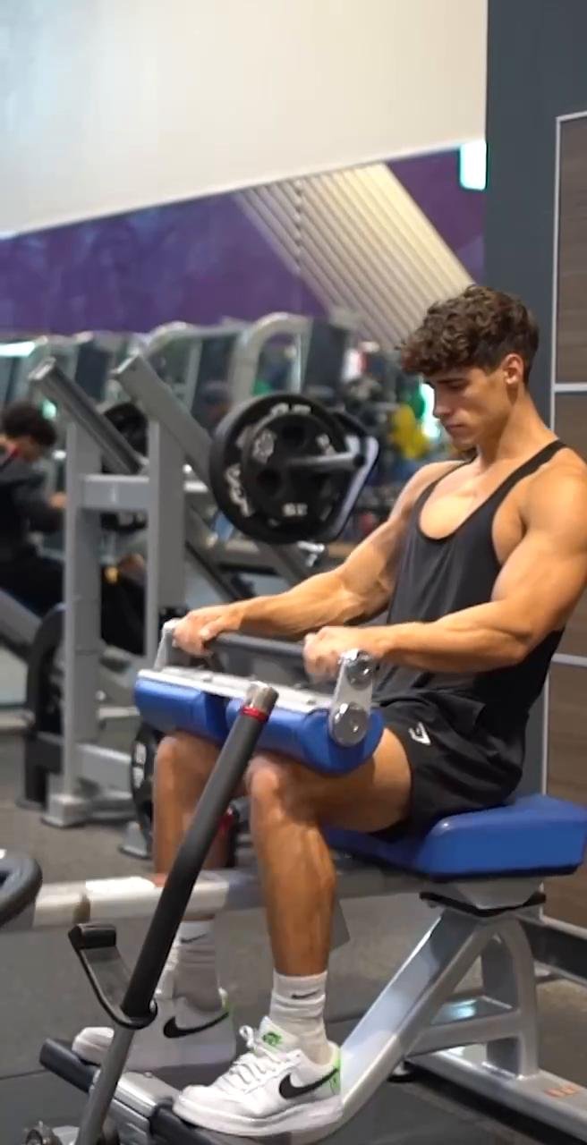 Wednesday: Legs & Abs