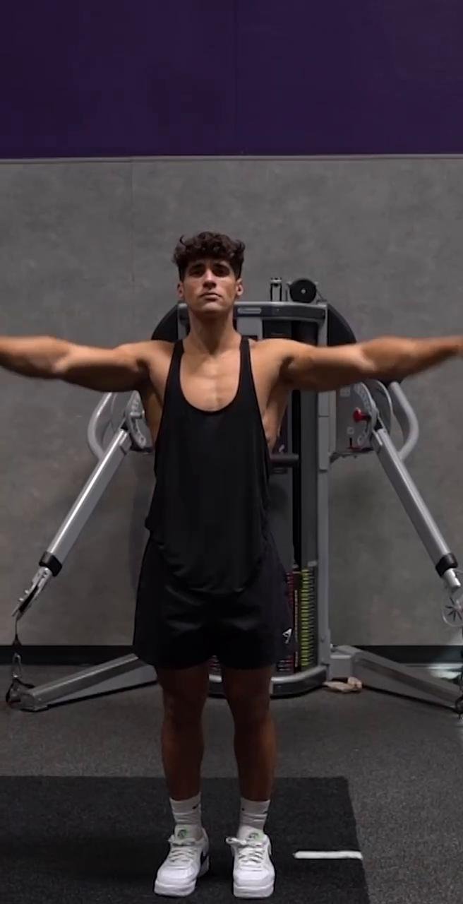 Thursday: Shoulders & Abs