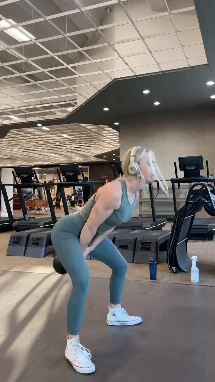 - Leg day plyo