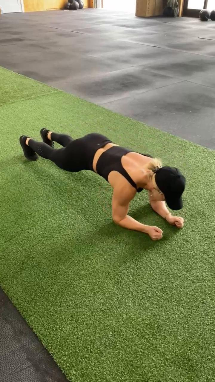Lean & Tone: W1/D4 Core