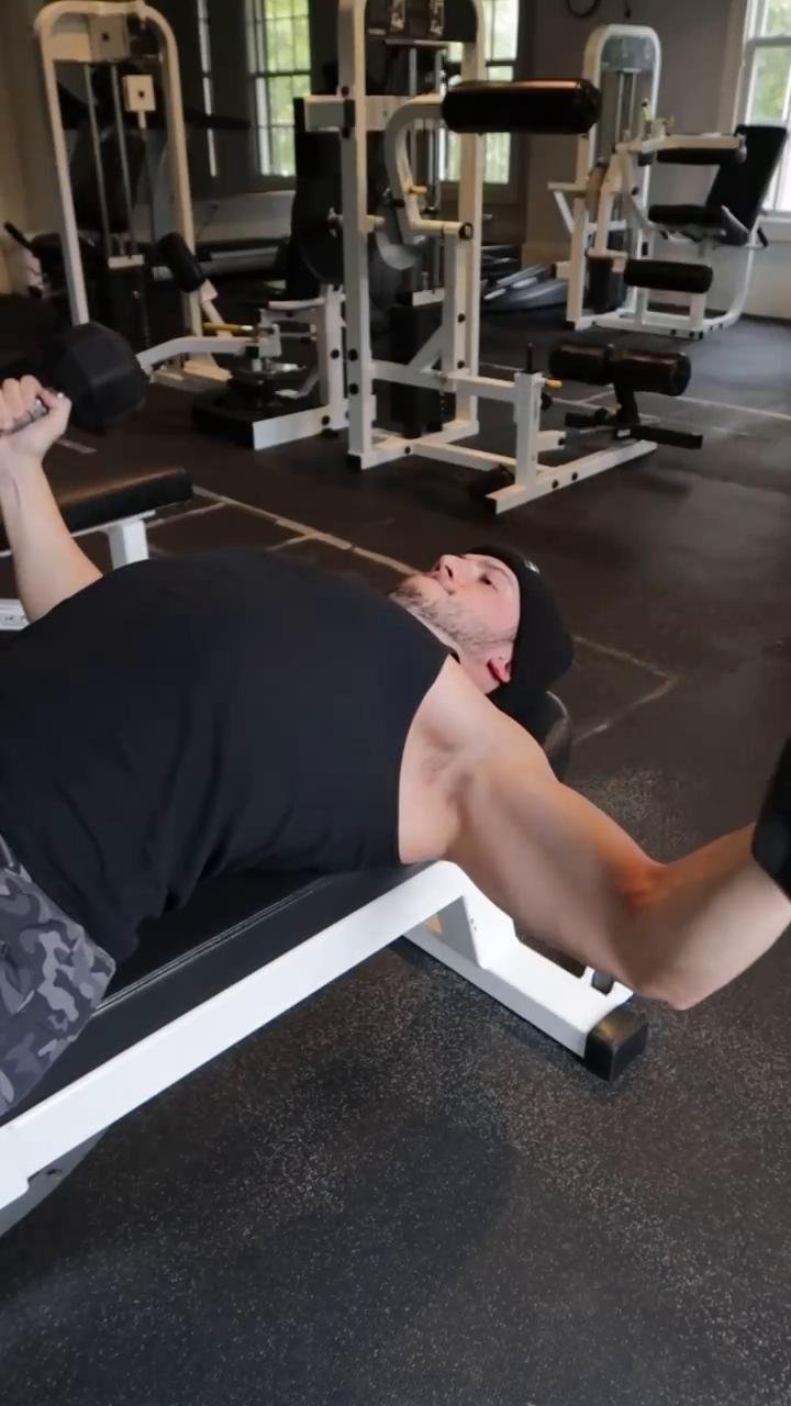 PUSH (CHEST/TRICEPS)