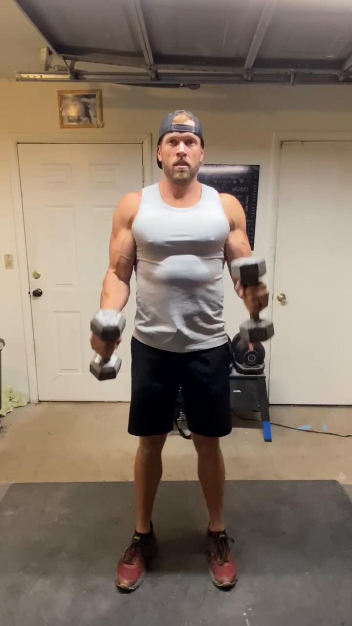 Lat and Bicep