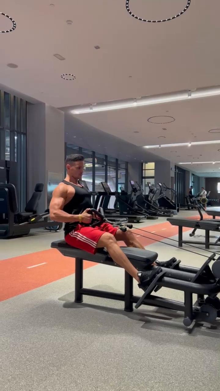 Day 1 / Back