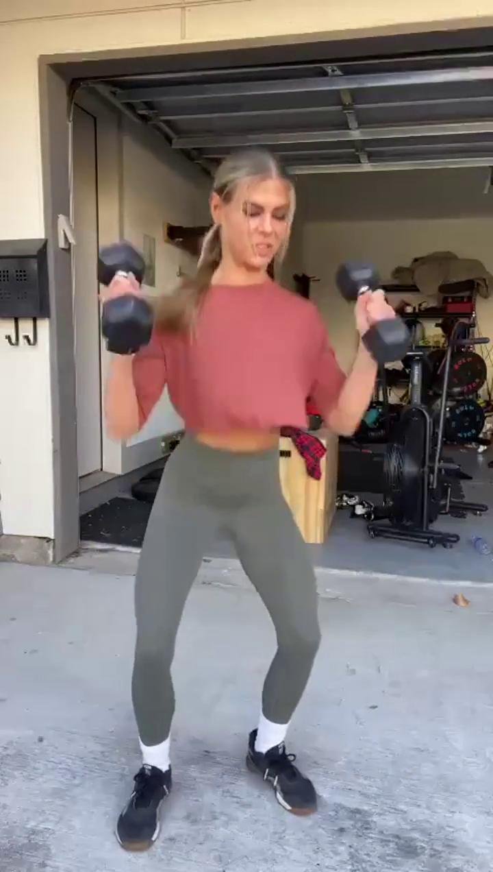 Quads & Glutes Burner with dumbbells