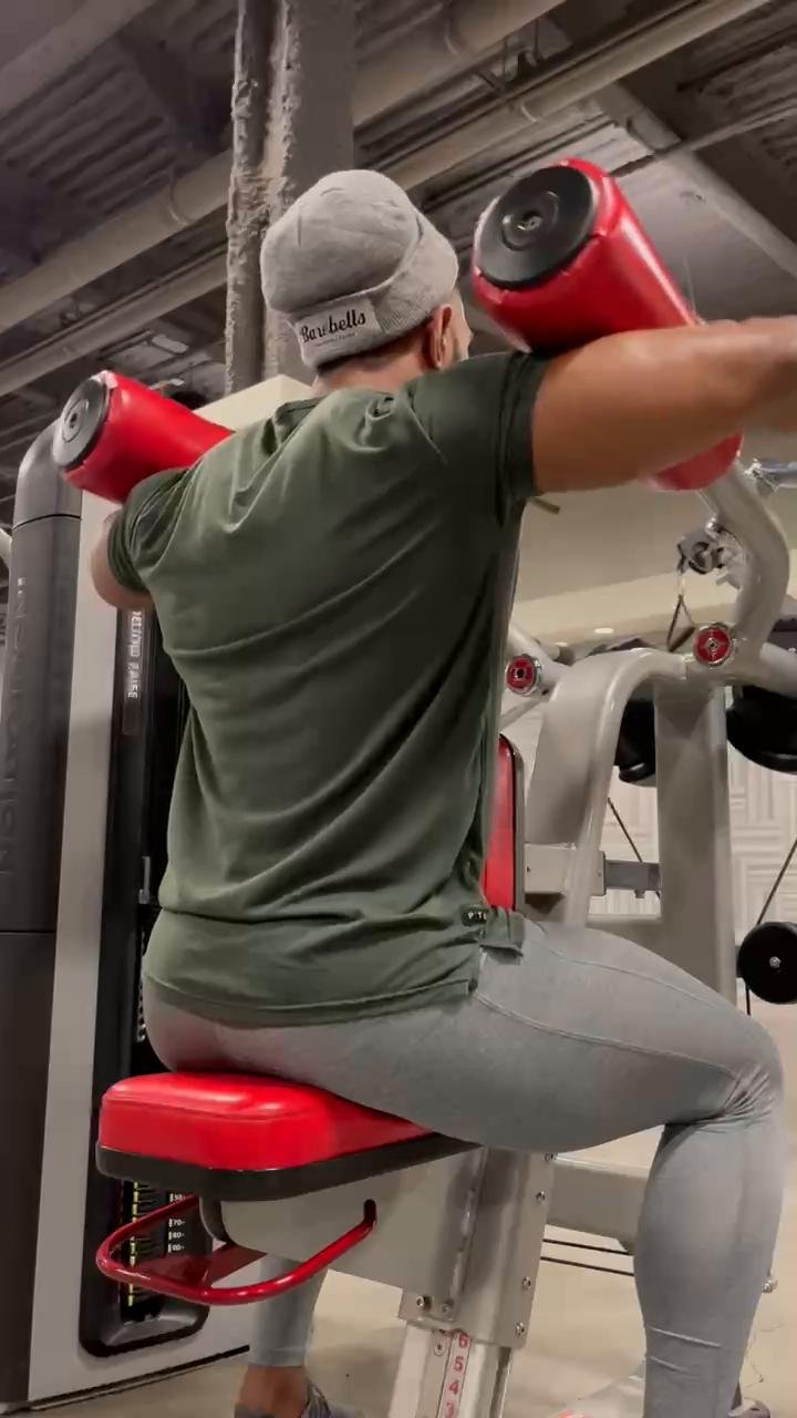W1/Shoulders & Chest