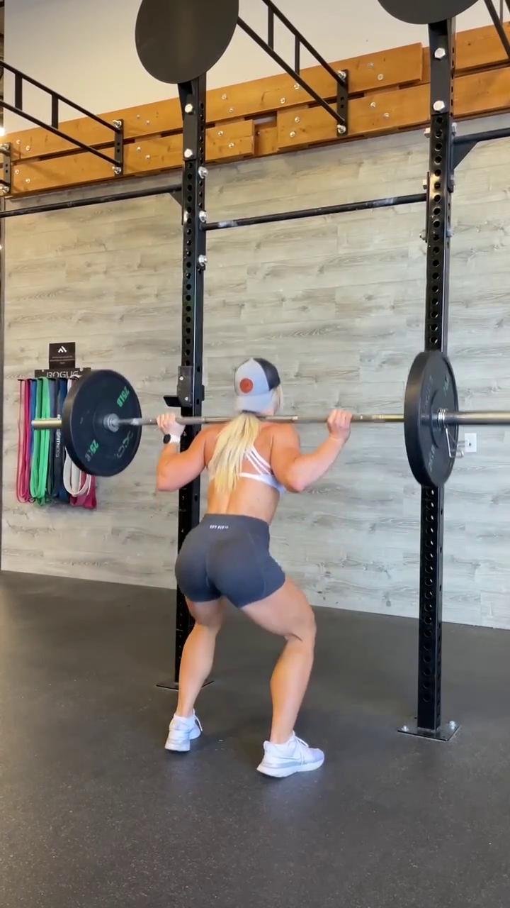 BACK SQUATS + CONDITIONING