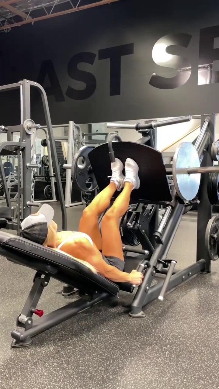 Legs + Shoulders