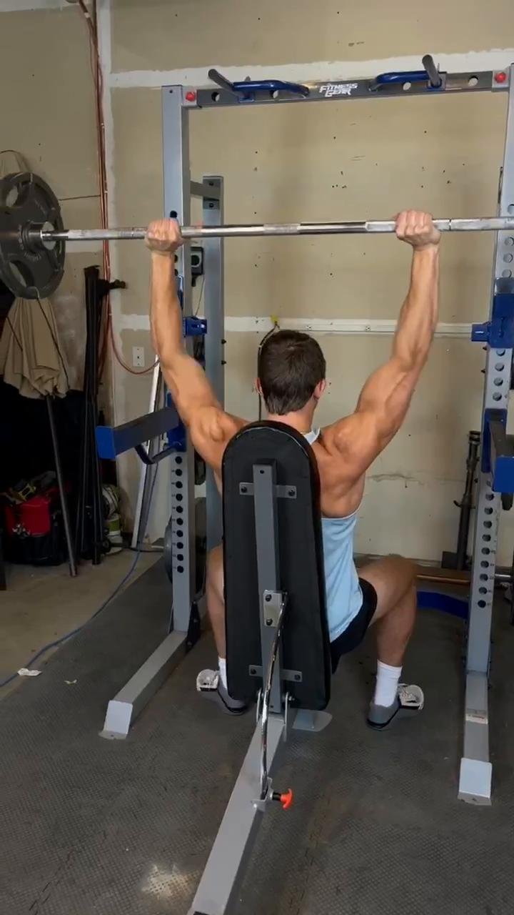 Week 1 (Day 2)
Chest/Shoulders