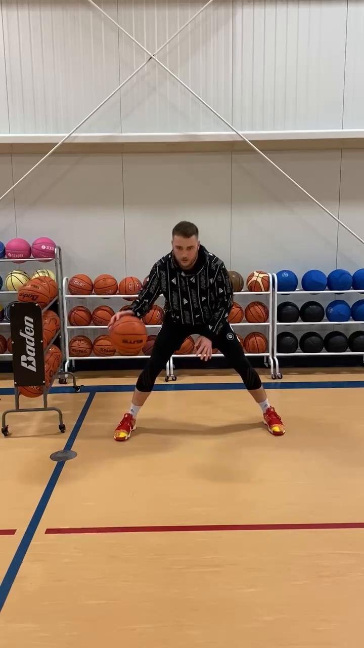 #1 CHEAT CODE to have a ball on a STRING!