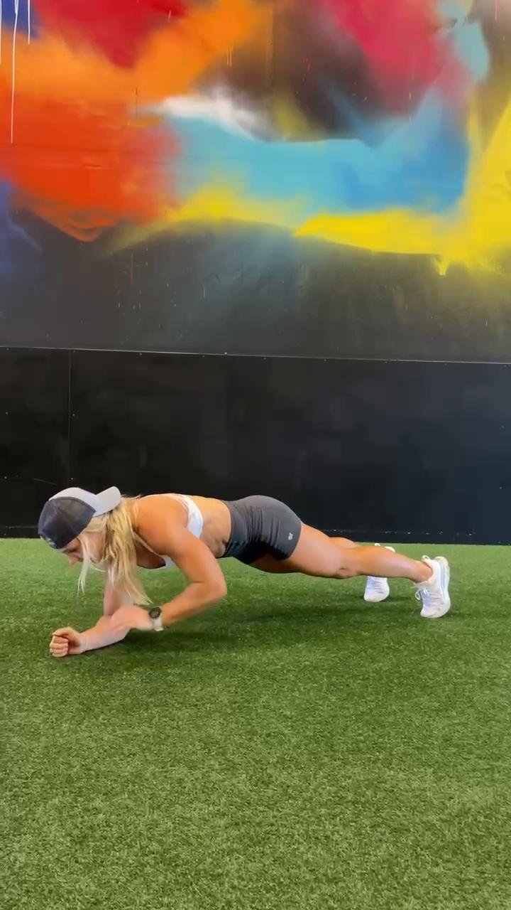 Gym Upper Body Dynamic Warm Up 1 (Back & Shoulders focused)