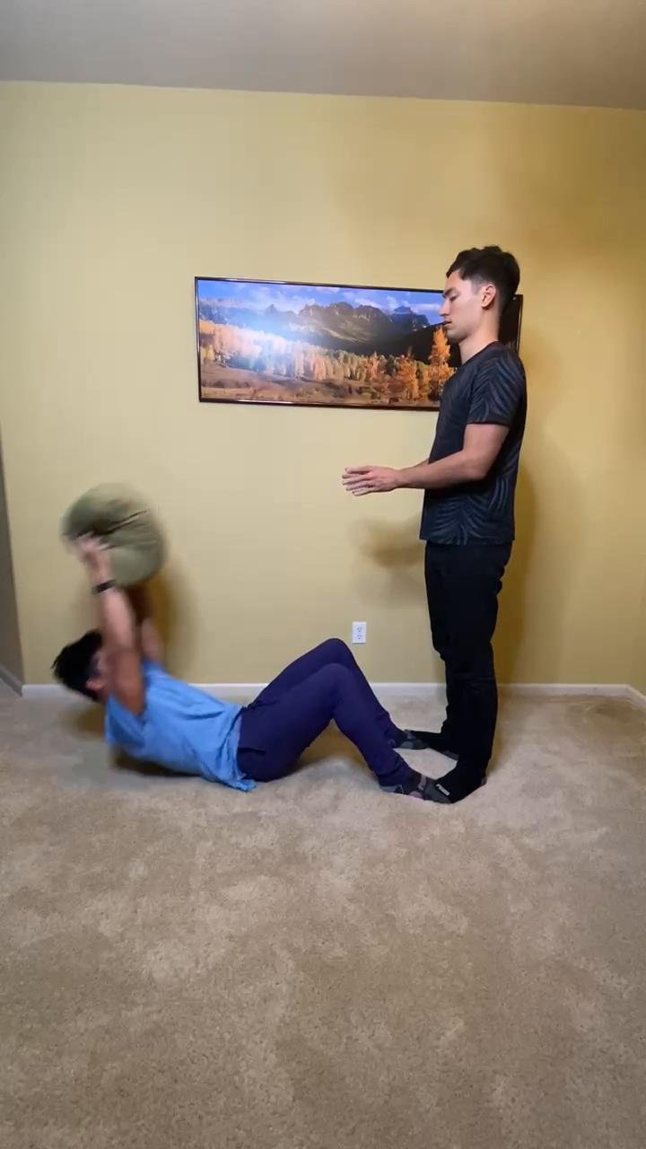 Partner sit-ups