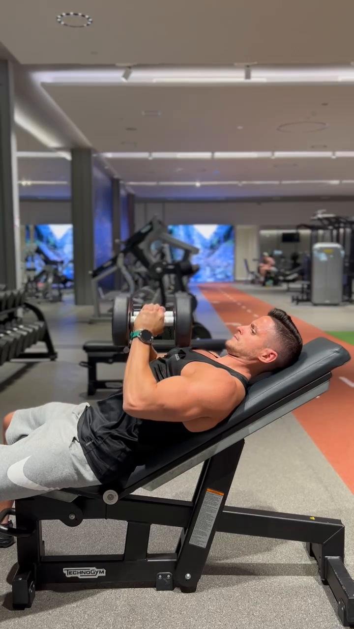 Day 2 / Chest