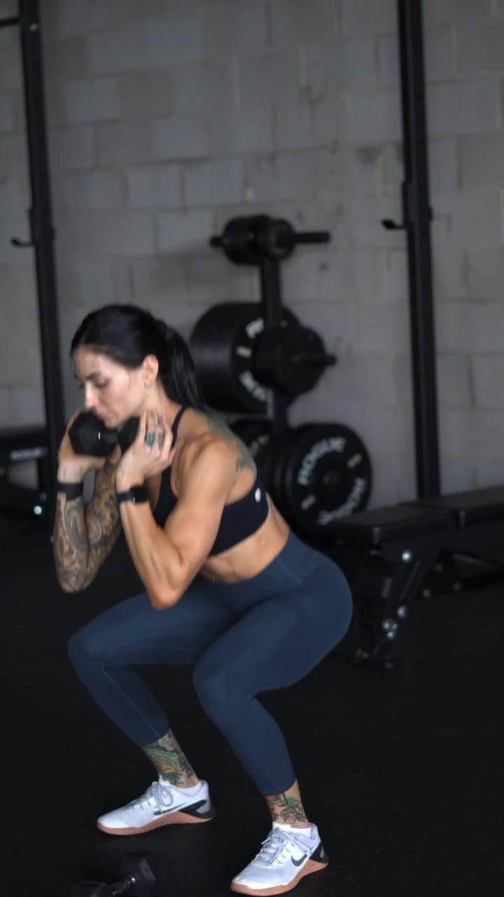 FULL BODY HIIT // 3 x 6min AMRAP