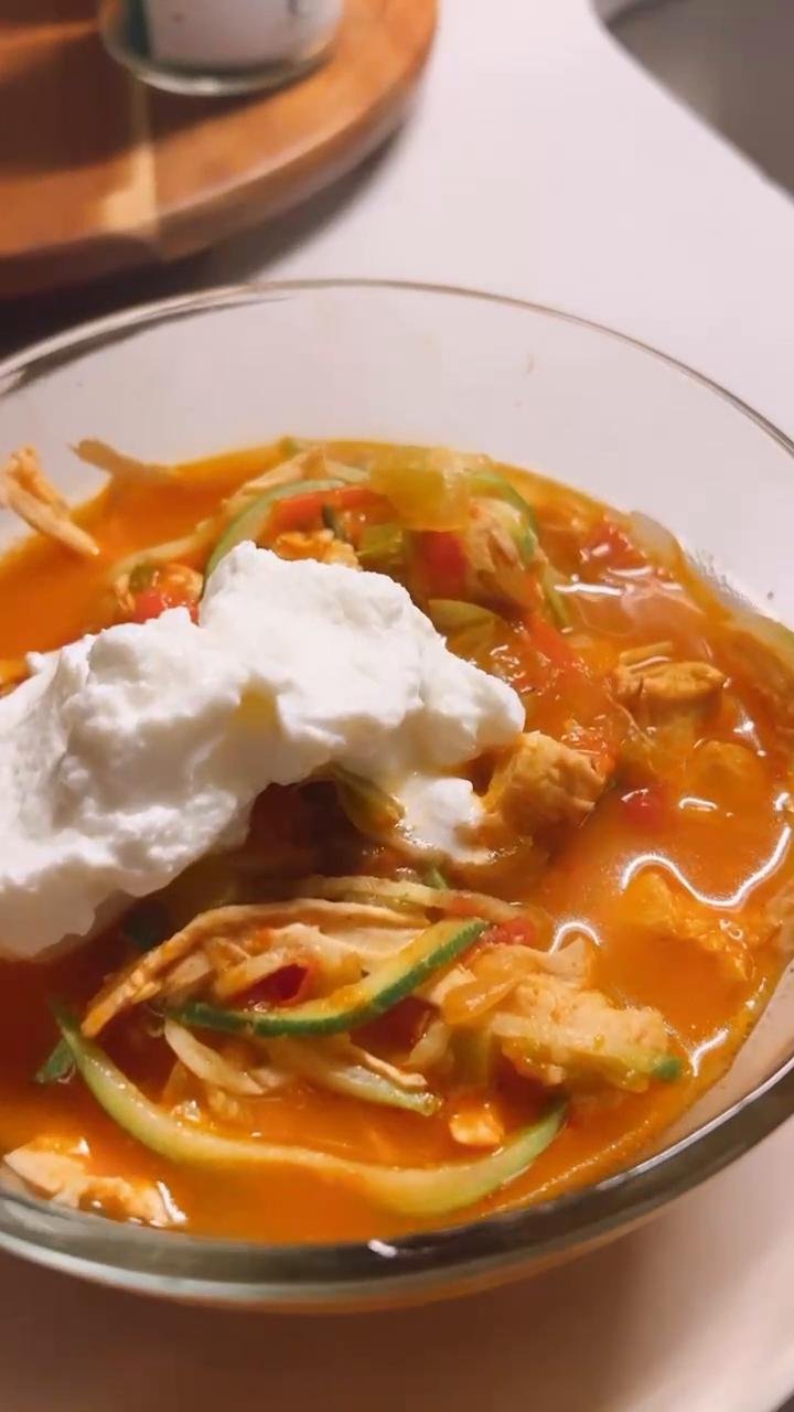 FIESTA CHICKEN VEGGIE TACO SOUP🌮