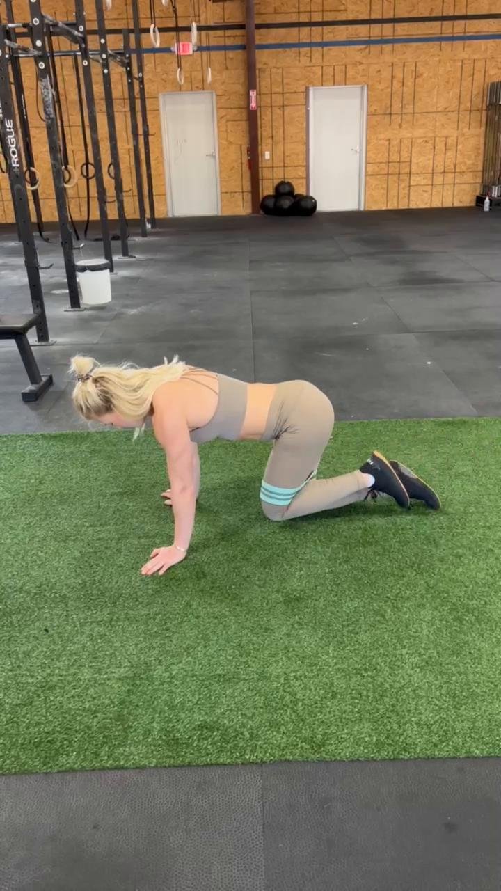 Booty Challenge | Week 1 Day 2