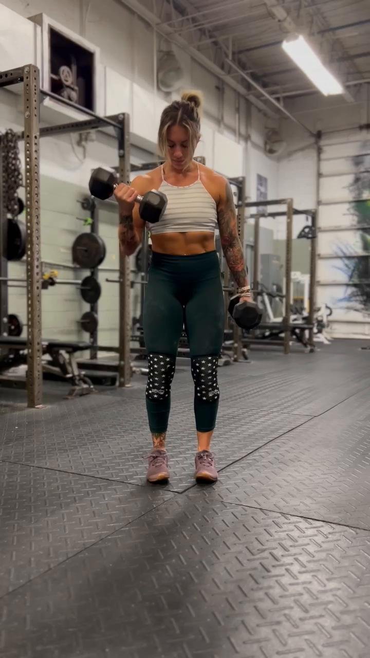 Upper body dumbbell circuit