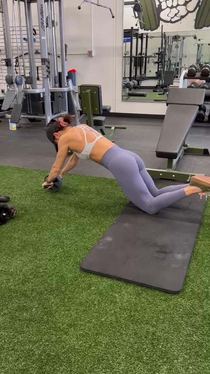 Shoulders and Core [CHALLENGE WK1/Day 3]