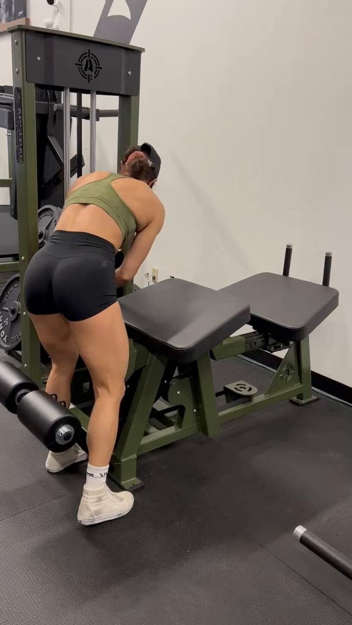 Glutes, Hamstrings, Abductors [CHALLENGE Wk1/Day 4]