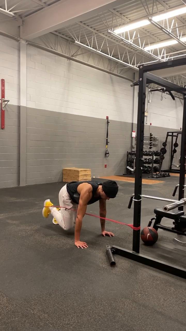 Full Body Core n Resistance band activation workout 🏋️‍♂️