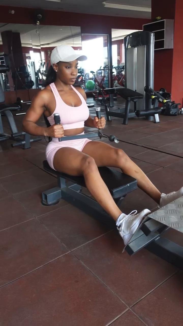 Workout 2- Back + Biceps + Abs