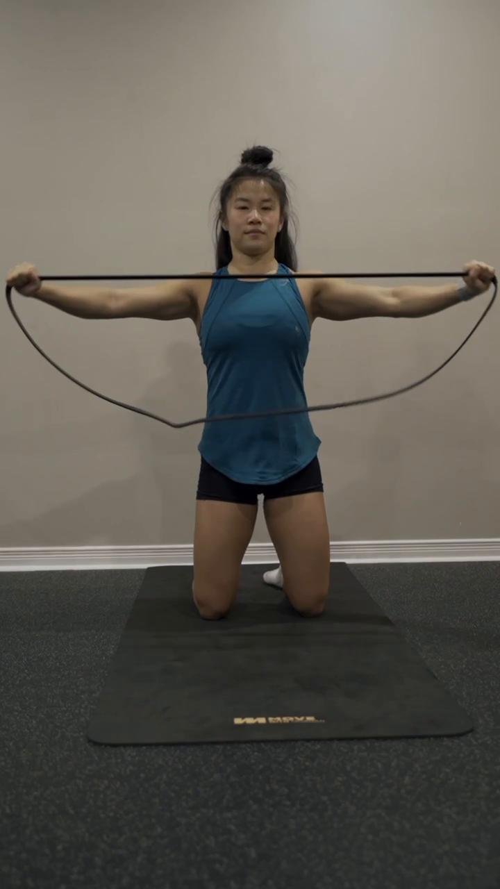 Bands: W1/D4 Upper Body (Shoulders, Biceps & Triceps)