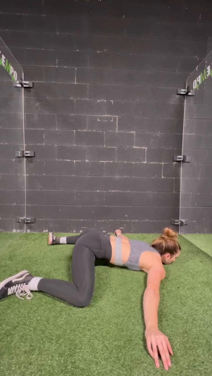 Hips/Middle Splits Stretching