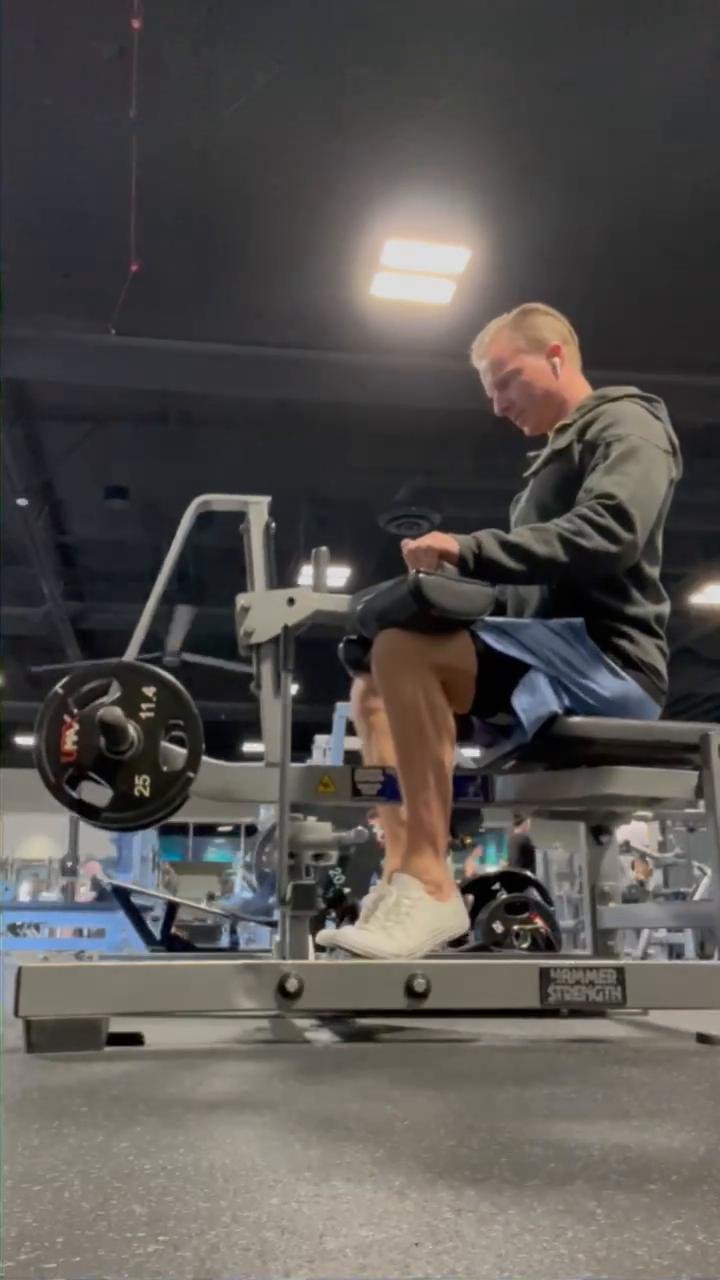 Day 5: Shapely Shoulders & Calves