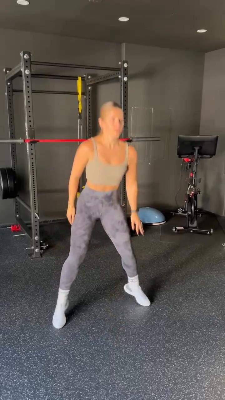 10 MIN AT HOME CARDIO