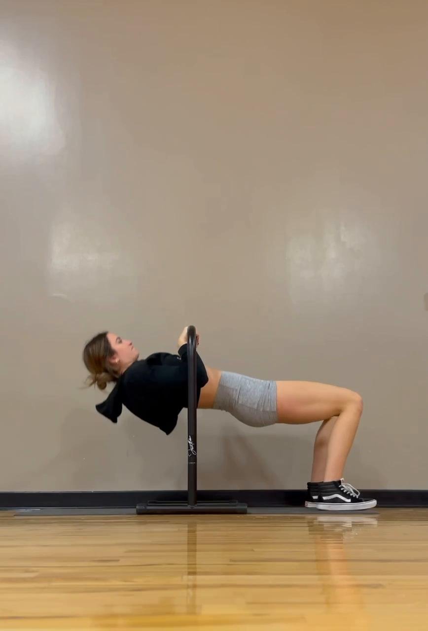 Front Lever Training