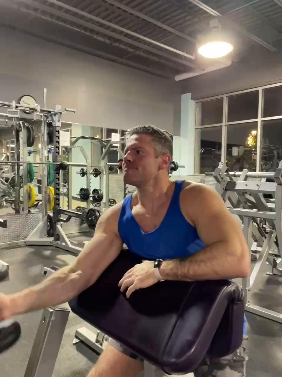 ARM DAY - TRICEPS / BICEPS