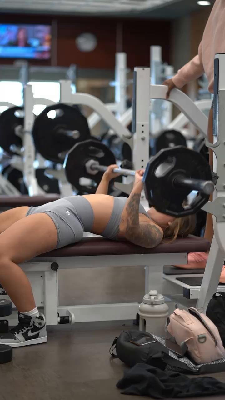 Chest, Tricep & Shoulder Workout (at gym)