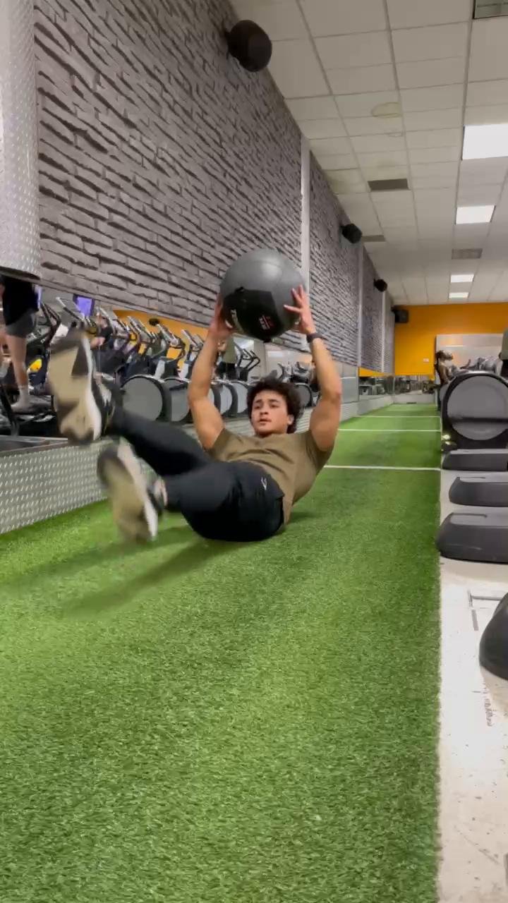 Wednesday: Explosive Legs & Abs