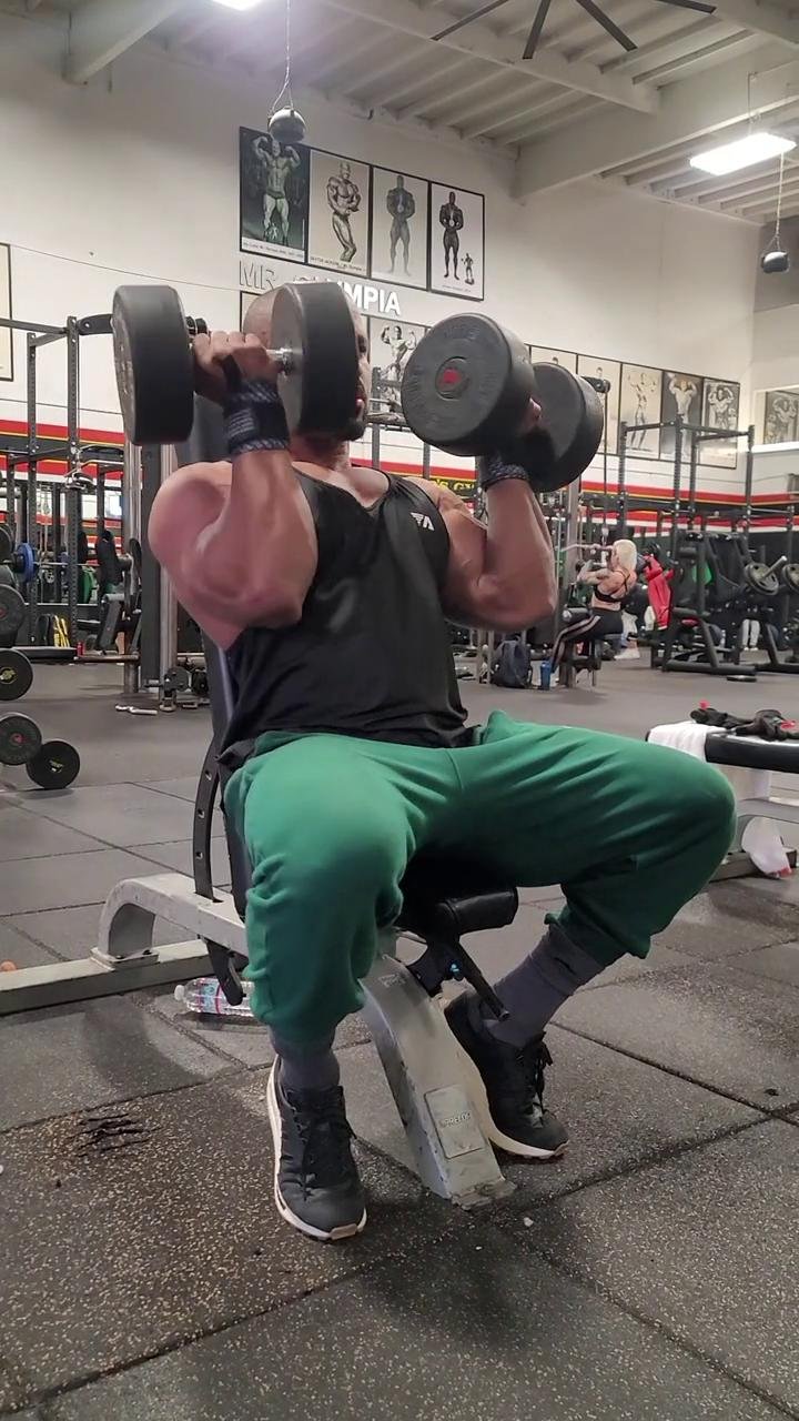 30 MINUTE SHOULDER WORKOUT FOR MASS:101