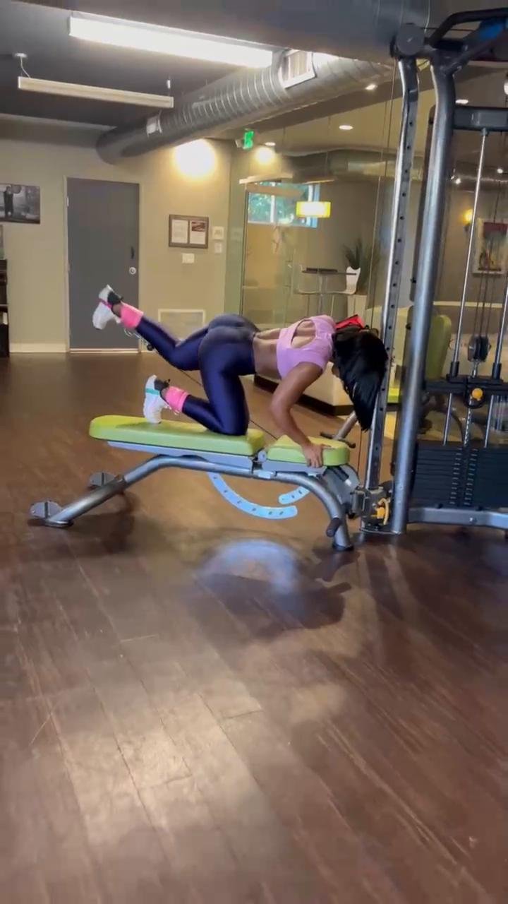 Plump your glutes #3 😍