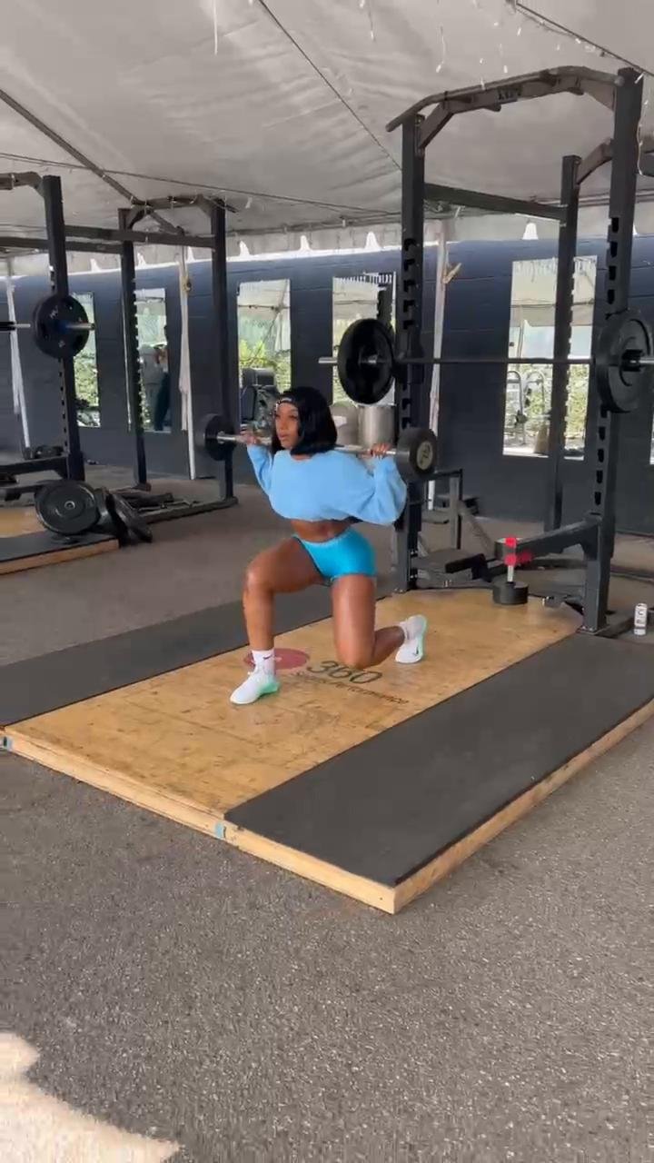 Thick & toned thighs #2 🔋