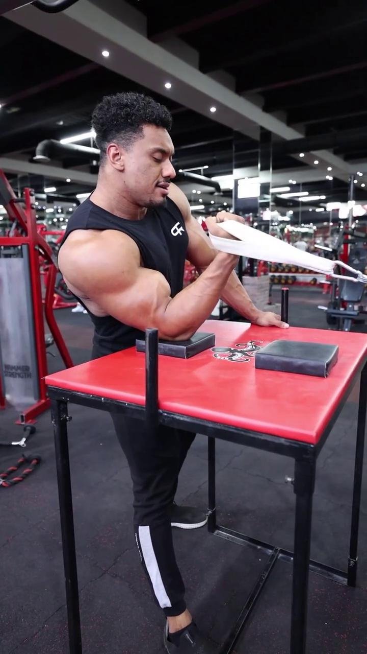 Arm wrestling