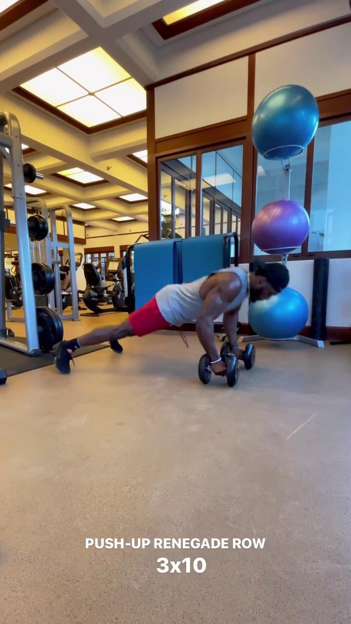 JUICE'S FULL BODY DUMBBELL HOTEL GYM WORKOUT