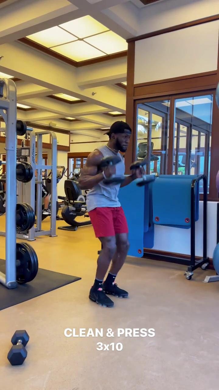 JUICE'S FULL BODY DUMBBELL HOTEL GYM WORKOUT