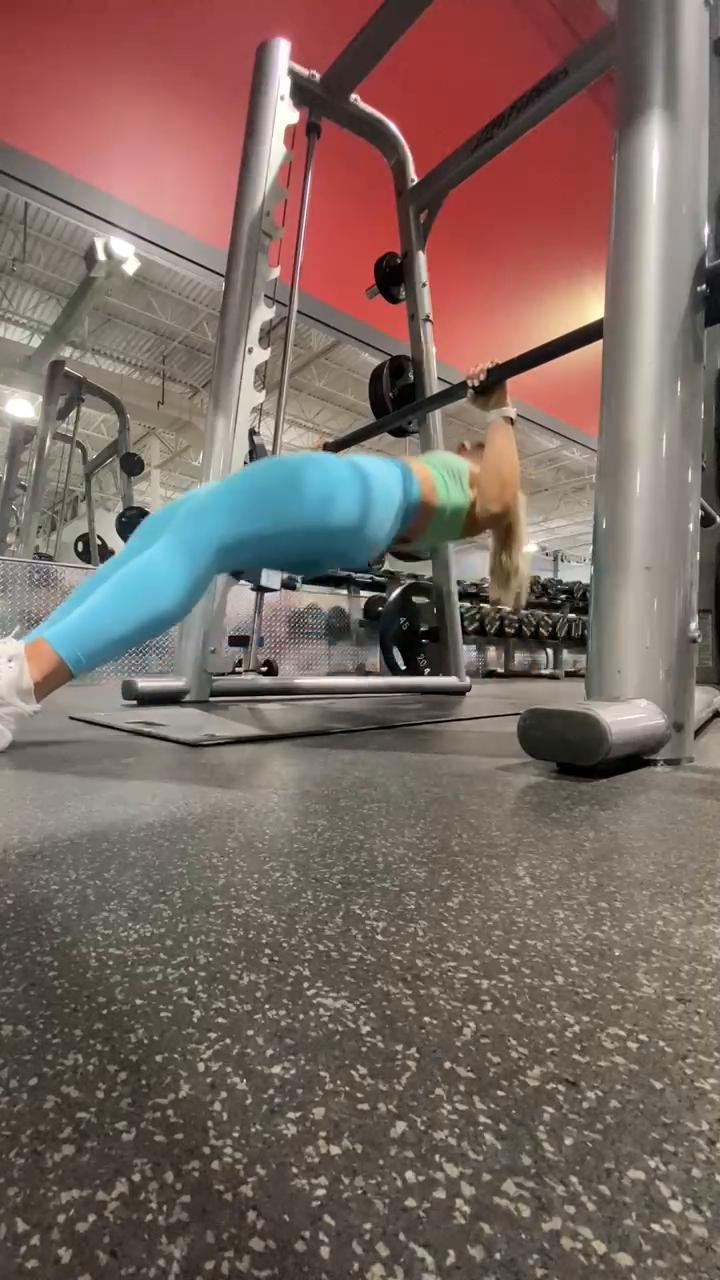DAY #5 SHOULDERS & ABS