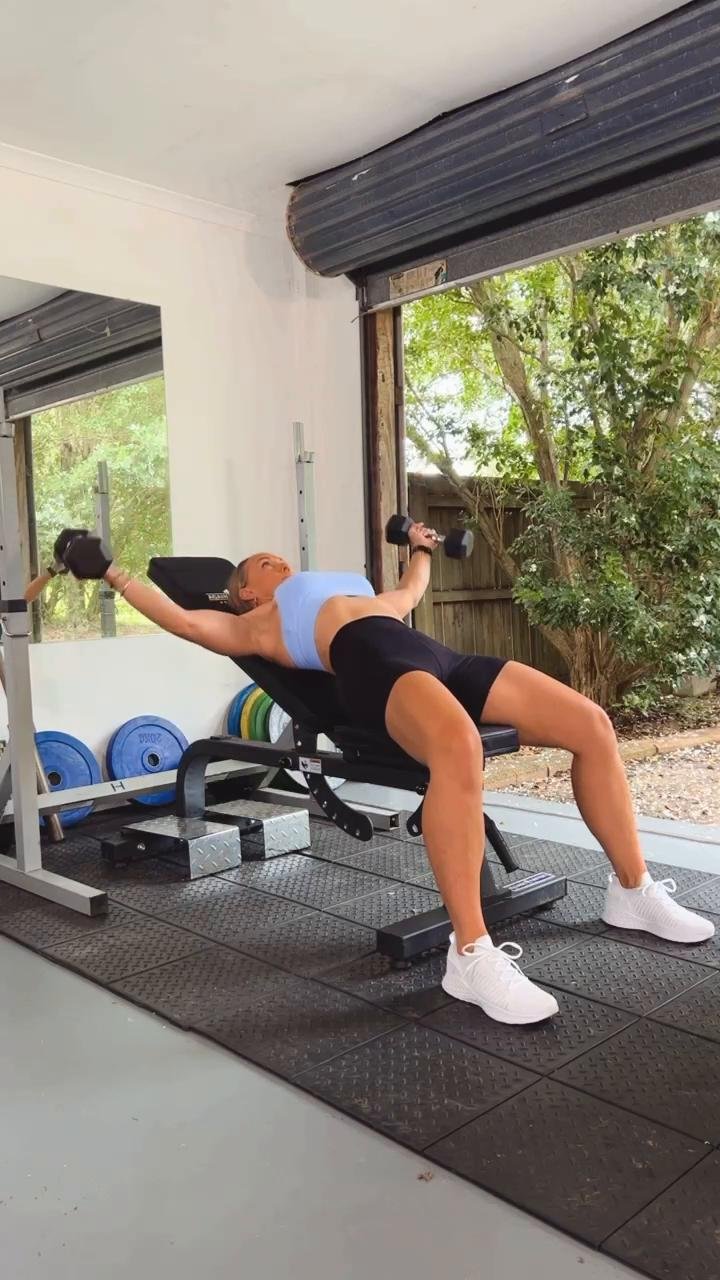 Chest, Triceps, Conditioning [Challenge WK 1/Day 3]