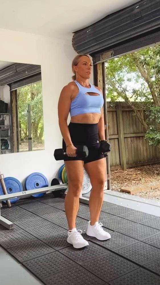 WK1/D1-24/10 Full Body
