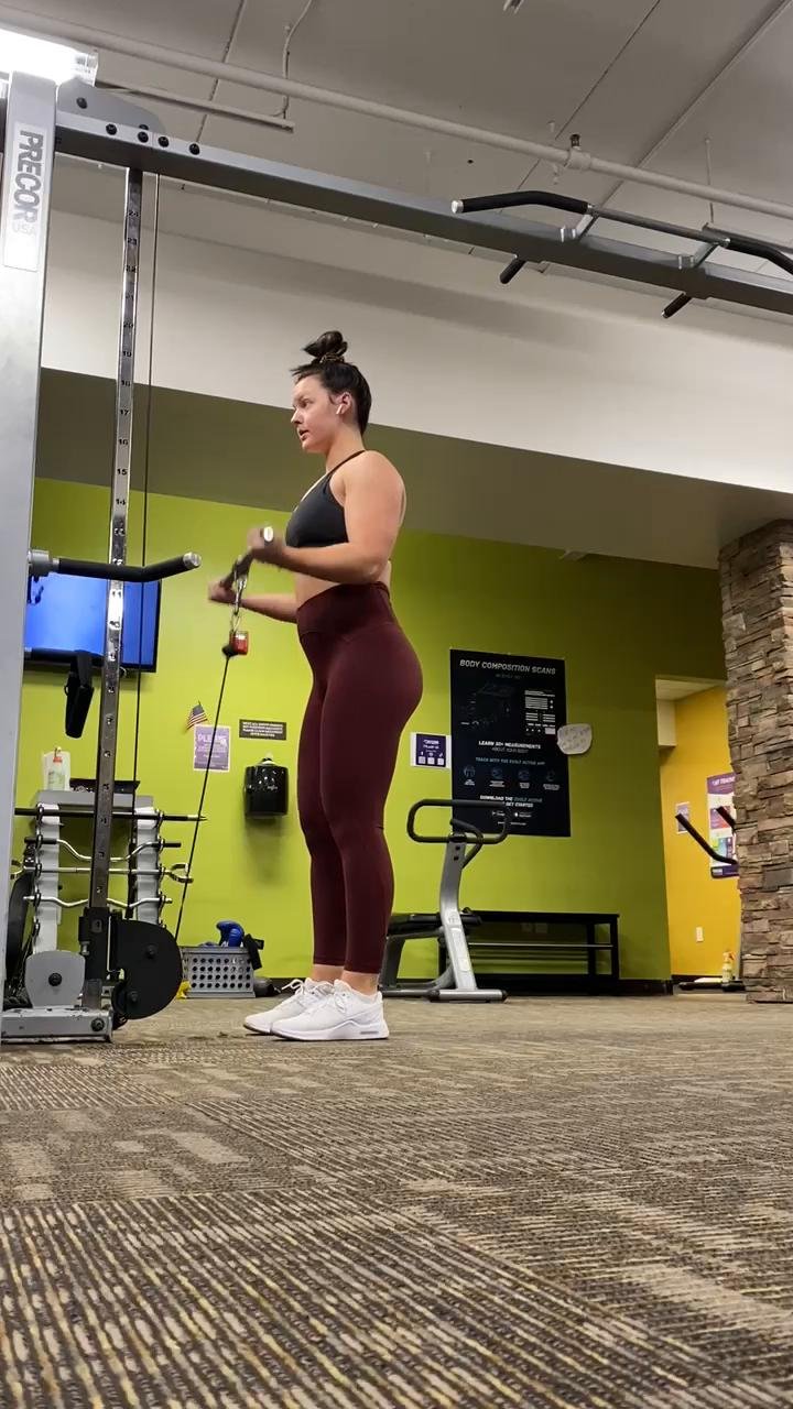 Tuesday: Back and Bis (Gym)